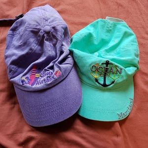 2 Beach Hats